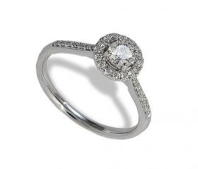 18 carat white gold halo diamond cluster ring