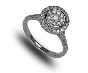 9 carat white gold diamond cluster ring