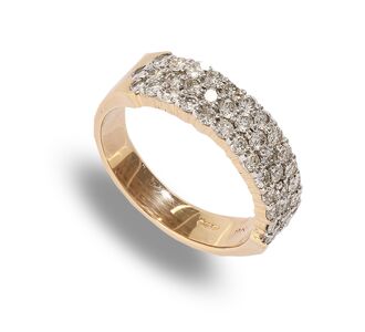 9 carat gold diamond band ring